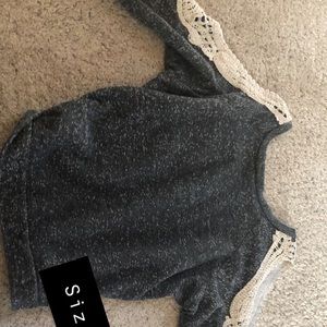 Long sleeve, open sleeve Shirt